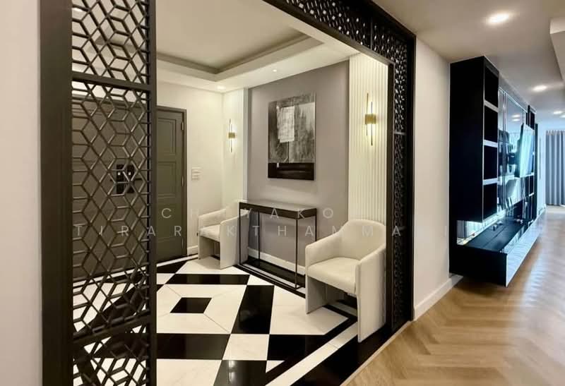 President Park Sukhumvit 24, Bangkok, 99 Sukhumvit 24 Alley, Khlongtoei Nua, Watthana, Bangkok, 3 Bedrooms, 223 sqm, Condo For Rent, by Chayakorn Tirarakthammakit, 500246856 - DDproperty.com