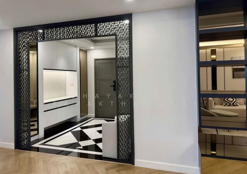 President Park Sukhumvit 24, Bangkok, 99 Sukhumvit 24 Alley, Khlongtoei Nua, Watthana, Bangkok, 3 Bedrooms, 223 sqm, Condo For Rent, by Chayakorn Tirarakthammakit, 500246856 - DDproperty.com