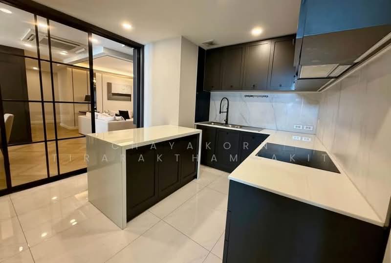 President Park Sukhumvit 24, Bangkok, 99 Sukhumvit 24 Alley, Khlongtoei Nua, Watthana, Bangkok, 3 Bedrooms, 223 sqm, Condo For Rent, by Chayakorn Tirarakthammakit, 500246856 - DDproperty.com