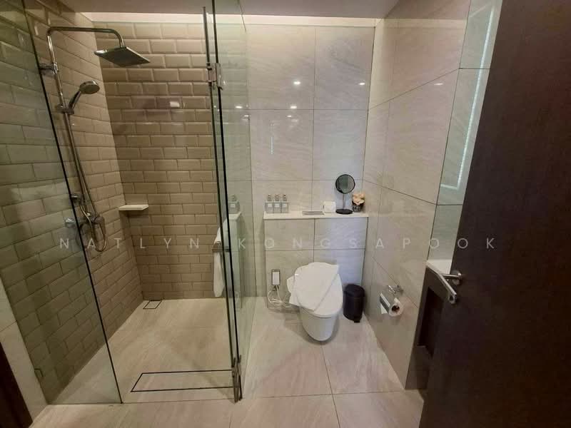 Siamese Exclusive Queens, Bangkok, 388 Phai Singto Alley, Khlong Toei, Khlong Toei, Bangkok, 1 Bedroom, 57 sqm, Condo For Rent, by Natlyn Kongsapook, 500246870 - DDproperty.com