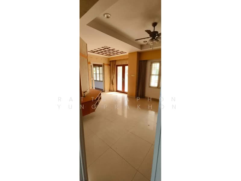 บ้าน 4-ห้องนอน, กรุงเทพ, แสนแสบ, มีนบุรี, กรุงเทพ, 250 ตร.ม., บ้านเดี่ยว ให้เช่า, โดย Rattanaphon Yungprakhon, 500246879 - DDproperty.com