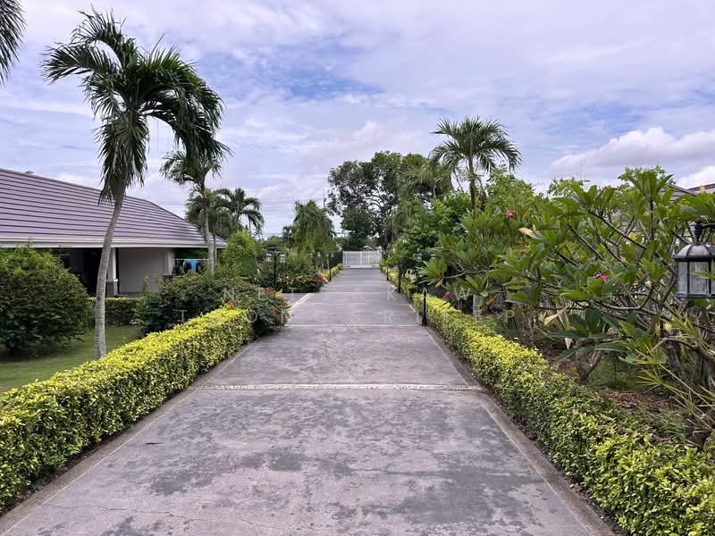 undefined, Prachuap Khiri Khan, Thap Tai, Hua Hin, Prachuap Khiri Khan, 6 Bedrooms, 1,275 sqm, Villa For Sale, by Netsakaw Thongsritep, 500246898 - DDproperty.com