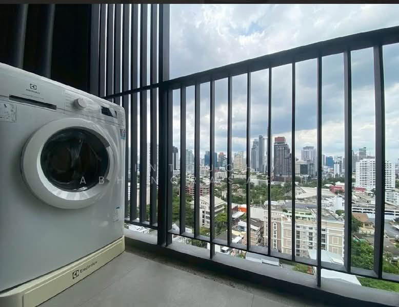 Maru Ekkamai 2, Bangkok, 70-5 Sukhumvit 63 Road, Phra Kanong Nua, Watthana, Bangkok, 1 Bedroom, 30 sqm, Condo For Rent, by Intouch Abhinorasaeth, 500246902 - DDproperty.com