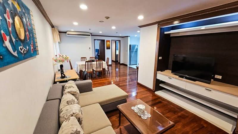 Baan Suanpetch, Bangkok, 18 Soi Sukhumvit 39, Khlong Tan Nua, Watthana, Bangkok, 2 Bedrooms, 136 sqm, Condo For Rent, by Vinai Wattana, 500246912 - DDproperty.com