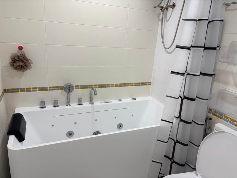 Lumpini Place Rama 9-Ratchada, Bangkok, Rama 9 Road, Huai Khwang, Huai Khwang, Bangkok, 2 Bedrooms, 75 sqm, Condo For Rent, by Agentbkk, 500246920 - DDproperty.com