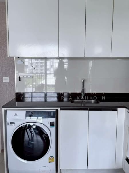 Maestro 39, Bangkok, Sukhumvit Road, Khlong Tan Nua, Watthana, Bangkok, 2 Bedrooms, 64 sqm, Condo For Rent, by Rattanaphon Yungprakhon, 500246925 - DDproperty.com