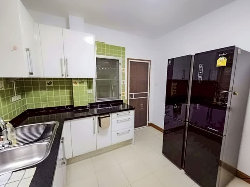 4 Bedroom House for Sale in North Pattaya, Chon Buri (Pattaya), Bang Lamung, Bang Lamung (Pattaya), Chon Buri (Pattaya), 4 Bedrooms, 288 sqm, Single Detached House For Sale, by PLC real estate, 500246949 - DDproperty.com