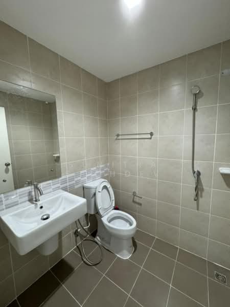 Habitown Nest, Bangkok, Bangkok South Outer Ring Road, Tha Kham, Bang Khun Thian, Bangkok, 3 Bedrooms, 109 sqm, Townhouse For Rent, by Sunitra Sachdev, 500246956 - DDproperty.com