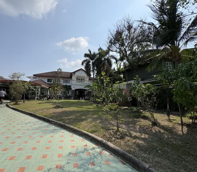 Ladawan Srinakarin : ลดาวัลย์ ศรีนครินทร์, สมุทรปราการ, ถนนศรีนครินทร์, บางแก้ว, บางพลี, สมุทรปราการ, 714 ตร.ม., บ้านเดี่ยว ขาย, โดย Nutprawee Kaseamruangkit, 500246957 - DDproperty.com