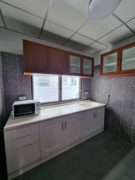 ให้เช่าบ้านเดี่ยว 2ชั้น หมู่บ้านมณียา ท่าอิฐ รัตนธิเบศน์ ไทรม้า นนทบุรี, Nonthaburi, Sai Ma, Muang Nonthaburi, Nonthaburi, 3 Bedrooms, 180 sqm, Single Detached House For Rent, by Narong Chutianankasem, 500246970 - DDproperty.com