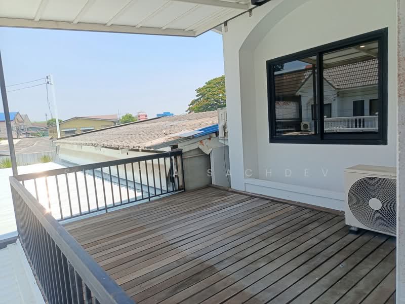 หมู่บ้านรุ่งเจริญ1 อุดมสุข51, Bangkok, Bang Chak, Phra Khanong, Bangkok, 2 Bedrooms, 110 sqm, Townhouse For Rent, by Sunitra Sachdev, 500246979 - DDproperty.com