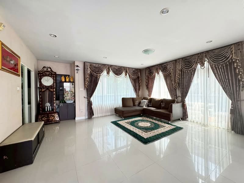 หนองขาม, Chon Buri (Pattaya), Nong - Kham, Si Racha, Chon Buri (Pattaya), 3 Bedrooms, 270 sqm, Single Detached House For Sale, by สุดารัตน์ ชื่นบาน, 500246986 - DDproperty.com