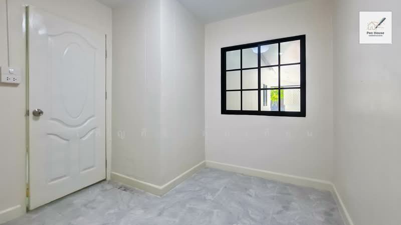 หมู่บ้าน อินทราวิว, Bangkok, Min Buri, Min Buri, Bangkok, 3 Bedrooms, 25 sqm, Townhouse For Sale, by เพ็ญศิริ ตุ้มเทียน, 500246995 - DDproperty.com