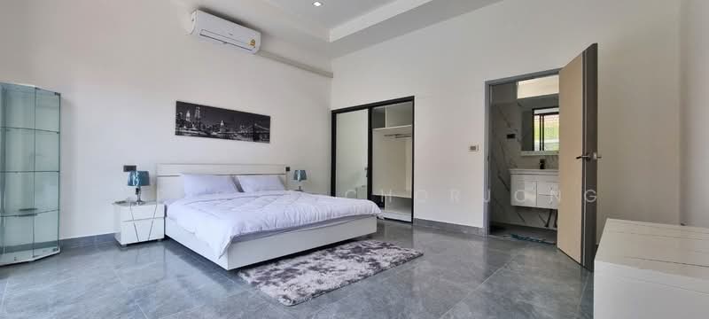 undefined, Chon Buri (Pattaya), Nong Pru, Bang Lamung (Pattaya), Chon Buri (Pattaya), 6 Bedrooms, 585 sqm, Villa For Sale, by Supicha Chorjong, 500247004 - DDproperty.com