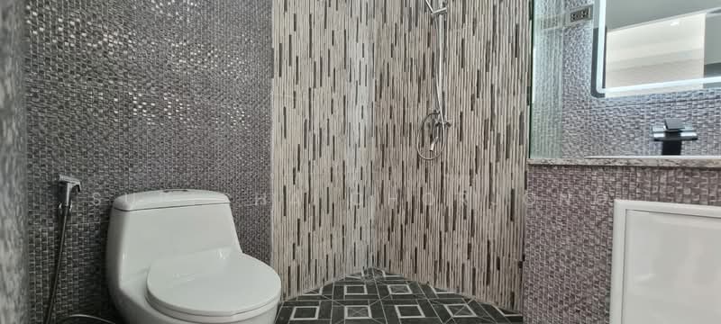 undefined, Chon Buri (Pattaya), Nong Pru, Bang Lamung (Pattaya), Chon Buri (Pattaya), 6 Bedrooms, 585 sqm, Villa For Sale, by Supicha Chorjong, 500247004 - DDproperty.com