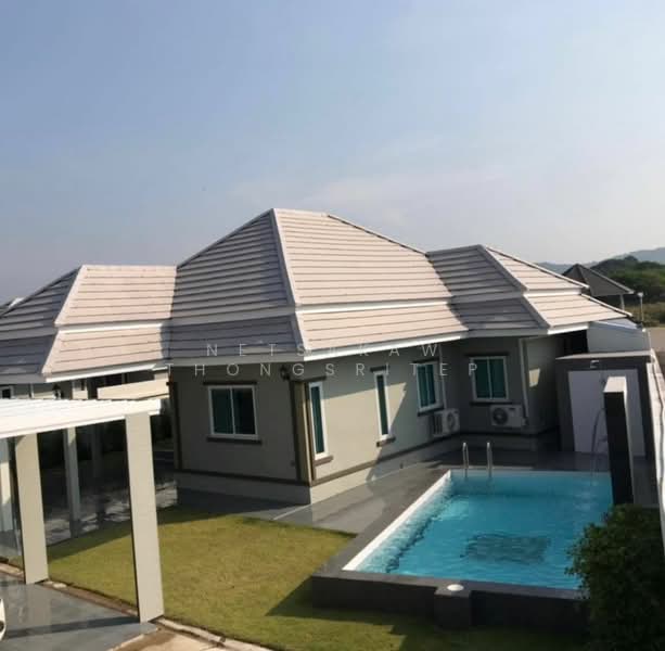 undefined, Prachuap Khiri Khan, Thap Tai, Hua Hin, Prachuap Khiri Khan, 5 Bedrooms, 250 sqm, Villa For Sale, by Netsakaw Thongsritep, 500247014 - DDproperty.com