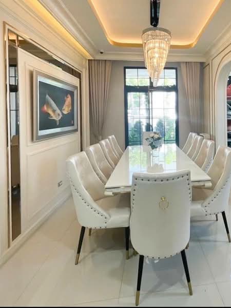 The Palazzo Pinklao, Bangkok, 55 Borommaratchachonnani Frontage Rd, Sala Thammasop, Thawi Watthana, Bangkok, 4 Bedrooms, 403 sqm, Single Detached House For Sale, by Sunitra Sachdev, 500247017 - DDproperty.com