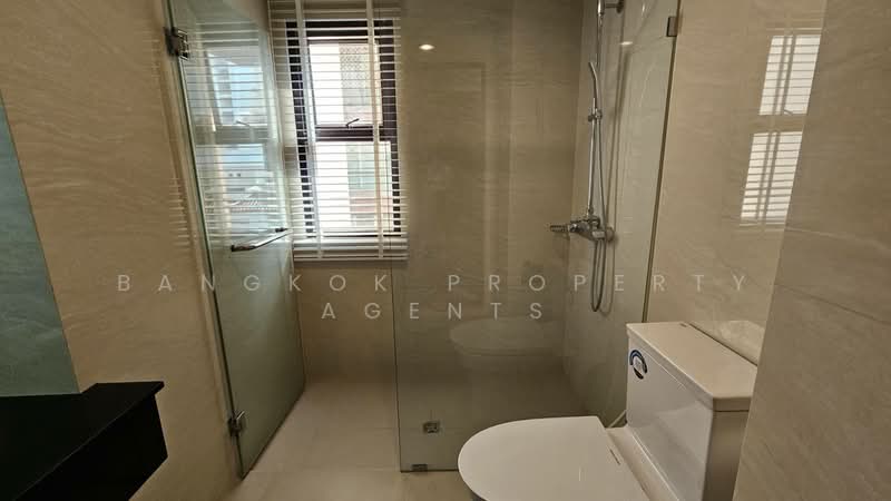 G.P. Grande Tower, Bangkok, 55 Sukhumvit 23, Khlongtoei Nua, Watthana, Bangkok, 3 Bedrooms, 360 sqm, Condo For Rent, by BANGKOK PROPERTY AGENTS, 500247018 - DDproperty.com