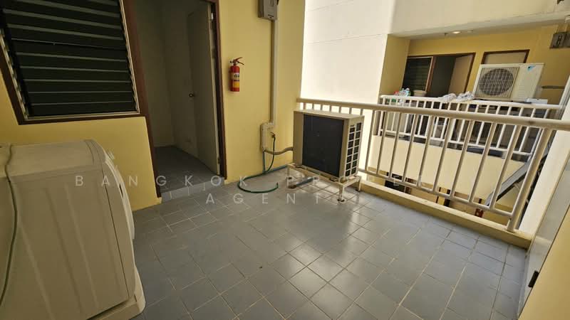 G.P. Grande Tower, Bangkok, 55 Sukhumvit 23, Khlongtoei Nua, Watthana, Bangkok, 3 Bedrooms, 360 sqm, Condo For Rent, by BANGKOK PROPERTY AGENTS, 500247018 - DDproperty.com