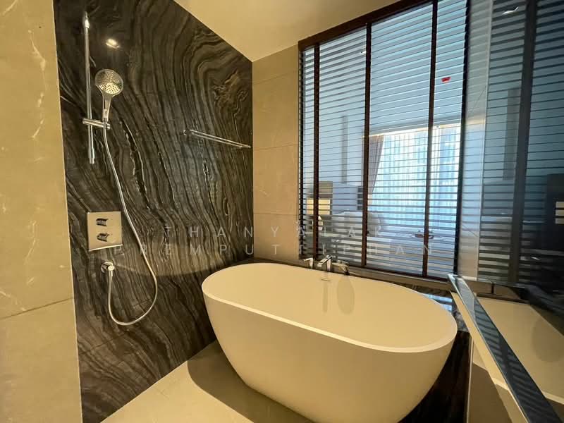 The Reserve 61 Hideaway, Bangkok, 92 Sukhumvit 61, Khlong Tan Nua, Watthana, Bangkok, 1 Bedroom, 63 sqm, Condo For Rent, by Thanyalak Premputtiphan, 500247024 - DDproperty.com