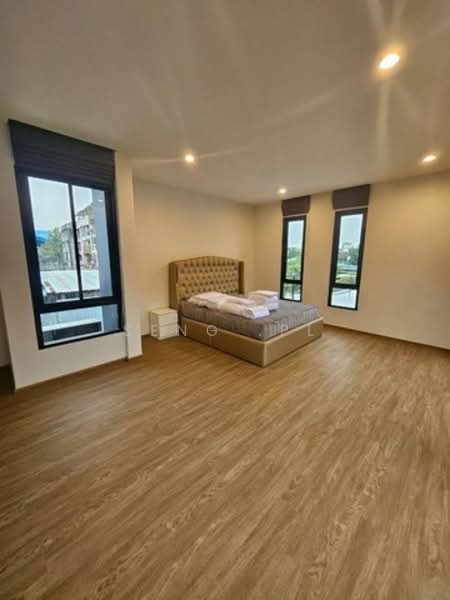 ให้เช่า ขายบ้านเดี่ยว 3 ชั้น Luxuly Pool villa ทำเลสุขุมวิท 62 ใกล้ BTS บางจาก, กรุงเทพ, บางจาก, พระโขนง, กรุงเทพ, 700 ตร.ม., บ้านเดี่ยว ให้เช่า, โดย Seng .PL, 500247034 - DDproperty.com