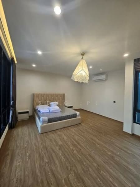 ให้เช่า ขายบ้านเดี่ยว 3 ชั้น Luxuly Pool villa ทำเลสุขุมวิท 62 ใกล้ BTS บางจาก, Bangkok, Bang Chak, Phra Khanong, Bangkok, 5 Bedrooms, 700 sqm, Single Detached House For Rent, by Narong Chutianankasem, 500247034 - DDproperty.com