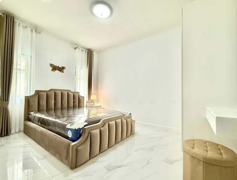 3-BR House, Chon Buri (Pattaya), Huai Yai, Bang Lamung (Pattaya), Chon Buri (Pattaya), 3 Bedrooms, 250 sqm, Single Detached House For Sale, by Supicha Chorjong, 500247035 - DDproperty.com