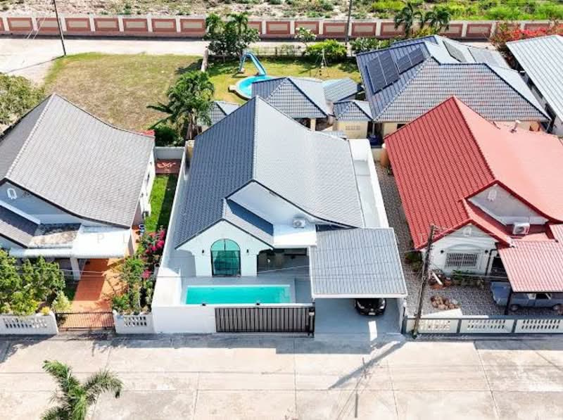Pool Villa for Sale East Pattaya Siam Country Club 4 Bedroom, Chon Buri (Pattaya), Bang Lamung, Bang Lamung (Pattaya), Chon Buri (Pattaya), 4 Bedrooms, 250 sqm, Villa For Sale, by PLC real estate, 500247041 - DDproperty.com