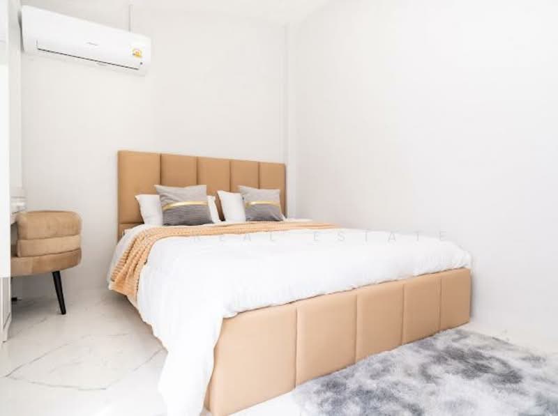 ขายพูลวิลล่า พัทยาตะวันออก สยามคันทรีคลับ 4 ห้องนอน สระส่วนตัว, ชลบุรี, บางละมุง, บางละมุง, ชลบุรี, 250 ตร.ม., วิลล่า ขาย, โดย PLC real estate, 500247041 - DDproperty.com