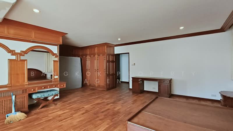 Govind Tower, Bangkok, Soi Sukhumvit 19, Khlongtoei Nua, Watthana, Bangkok, 3 Bedrooms, 360 sqm, Condo For Rent, by BANGKOK PROPERTY AGENTS, 500247047 - DDproperty.com