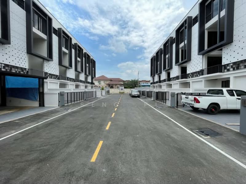 The Harmony, Bangkok, Soi Ramintra 62 Yak 1, Khan Na Yao, Khan Na Yao, Bangkok, 3 Bedrooms, 305 sqm, Townhouse For Rent, by Narong Chutianankasem, 500247066 - DDproperty.com