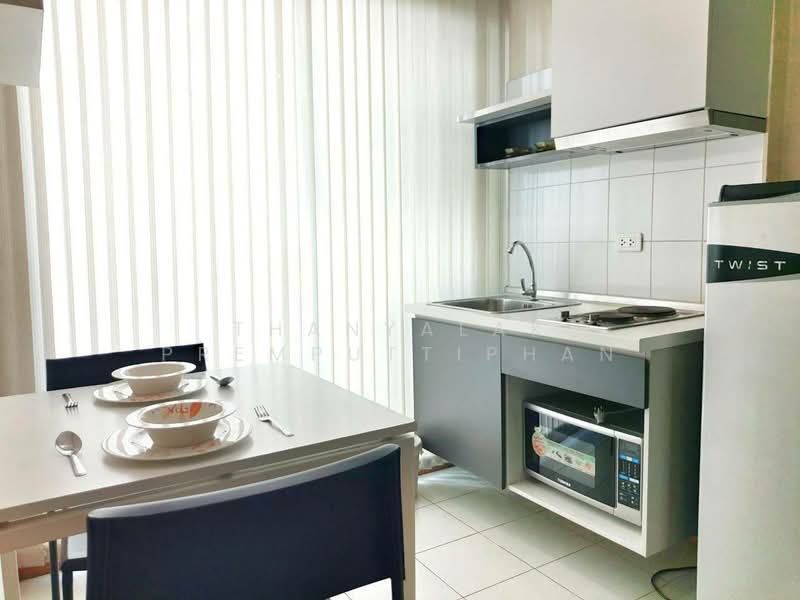 The Base Sukhumvit 77, Bangkok, 289 Sukhumvit 77 Road, Phra Kanong Nua, Watthana, Bangkok, 1 Bedroom, 30 sqm, Condo For Rent, by Thanyalak Premputtiphan, 500247072 - DDproperty.com