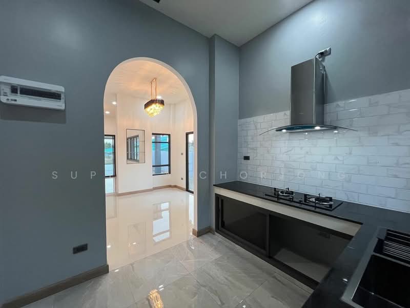 undefined, Chon Buri (Pattaya), Poong, Bang Lamung (Pattaya), Chon Buri (Pattaya), 3 Bedrooms, 251 sqm, Single Detached House For Sale, by Supicha Chorjong, 500247089 - DDproperty.com