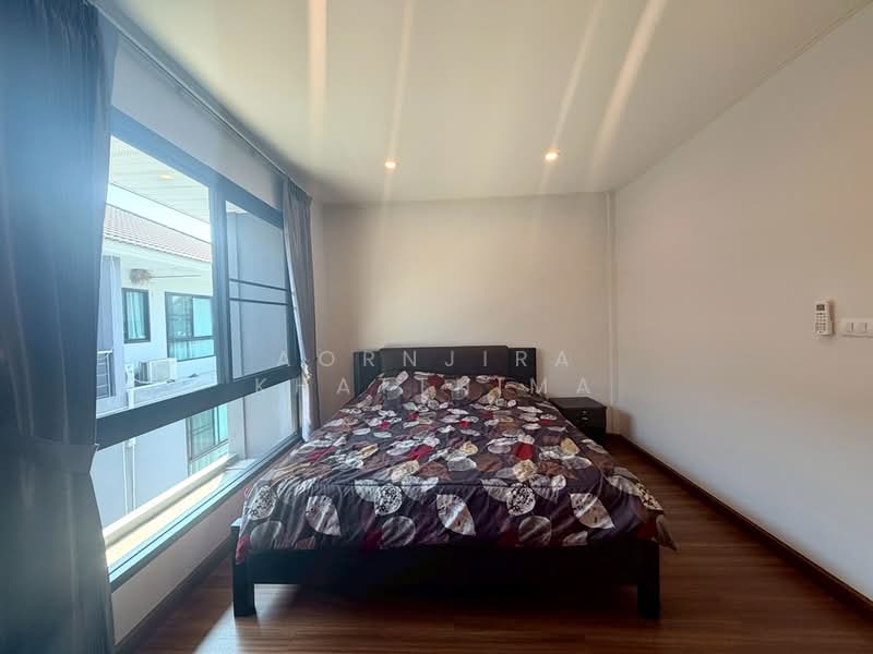 R0941 | 3-Storey Townhome for Rent, Pa Daet Area, 4 Bedrooms, 4 minutes to Central Airport, Chiang Mai, Pa Daet, Muang Chiang Mai, Chiang Mai, 4 Bedrooms, 177 sqm, Townhouse For Rent, by Aornjira Khatthima, 500247103 - DDproperty.com