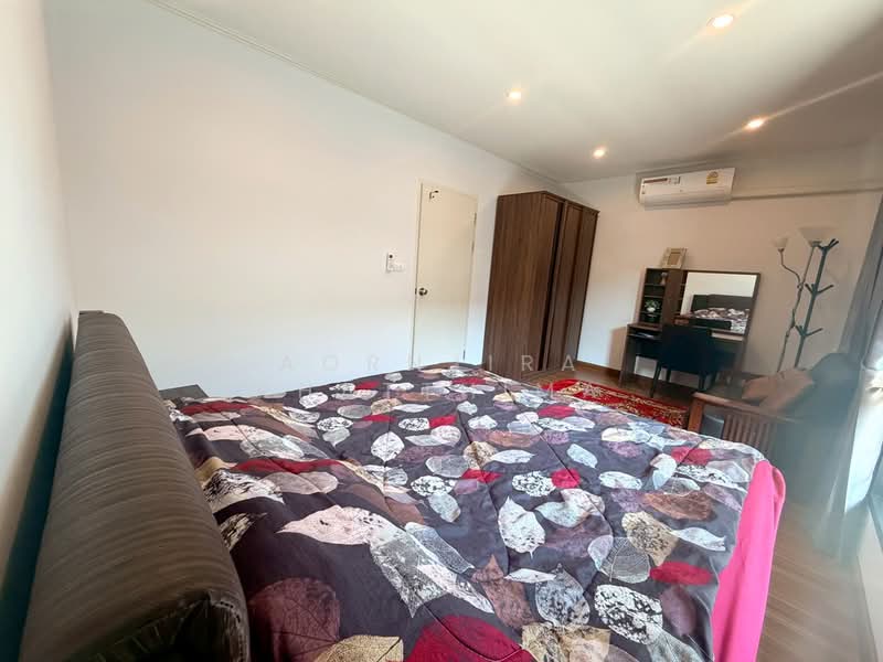 R0941 | 3-Storey Townhome for Rent, Pa Daet Area, 4 Bedrooms, 4 minutes to Central Airport, Chiang Mai, Pa Daet, Muang Chiang Mai, Chiang Mai, 4 Bedrooms, 177 sqm, Townhouse For Rent, by Aornjira Khatthima, 500247103 - DDproperty.com