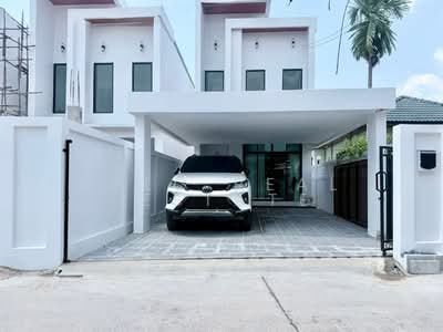 ขาย - ขายบ้าน 3 ห้องนอน พัทยาตะวันออก, ชลบุรี