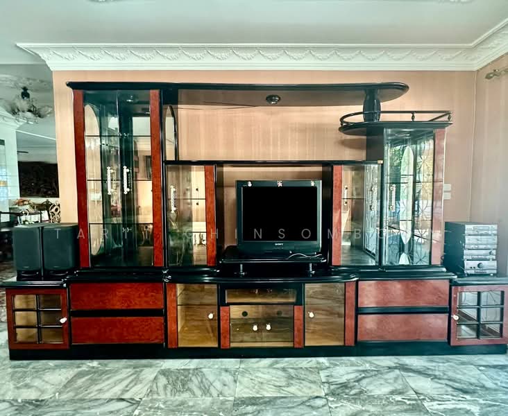 7-BR House, Bangkok, Chim Plee, Taling Chan, Bangkok, 7 Bedrooms, 900 sqm, Single Detached House For Rent, by Tarit Chinsomboon, 500247119 - DDproperty.com