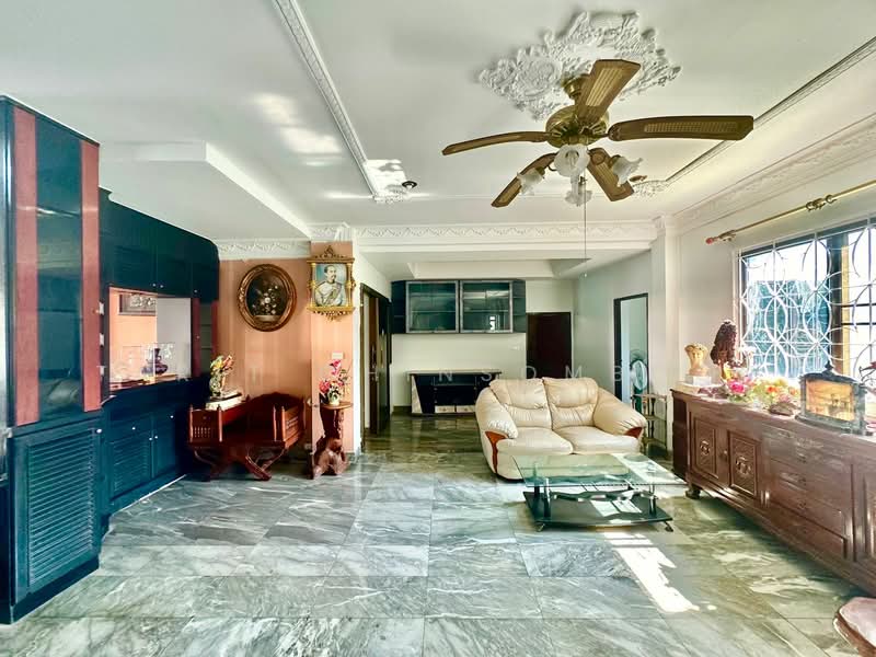 7-BR House, Bangkok, Chim Plee, Taling Chan, Bangkok, 7 Bedrooms, 900 sqm, Single Detached House For Rent, by Tarit Chinsomboon, 500247119 - DDproperty.com