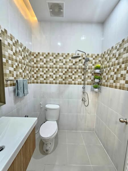 undefined, Chon Buri (Pattaya), Nong Pru, Bang Lamung (Pattaya), Chon Buri (Pattaya), 2 Bedrooms, 93 sqm, Single Detached House For Sale, by Patcharaporn Binsorlae, 500247122 - DDproperty.com