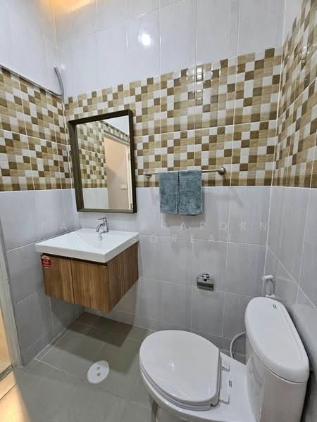 undefined, Chon Buri (Pattaya), Nong Pru, Bang Lamung (Pattaya), Chon Buri (Pattaya), 2 Bedrooms, 93 sqm, Single Detached House For Sale, by Patcharaporn Binsorlae, 500247122 - DDproperty.com