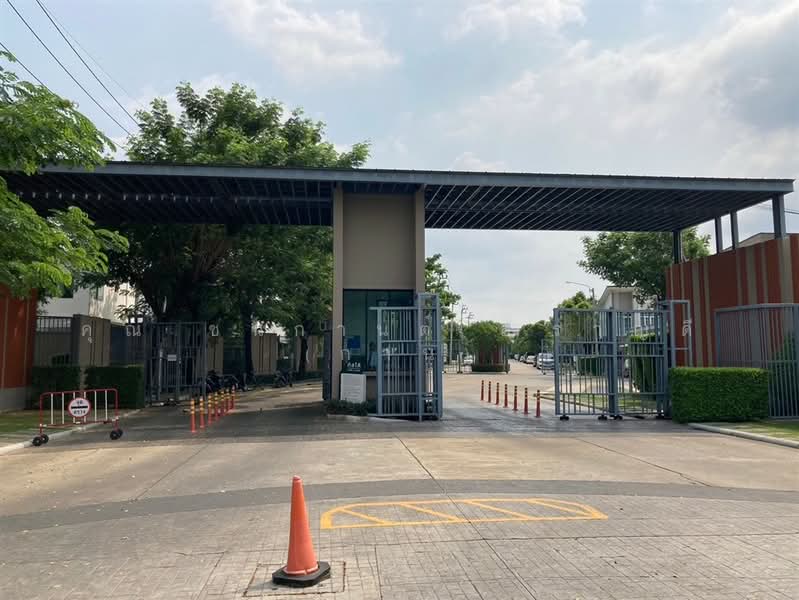 กัสโต้ ดอนเมือง-สรงประภา (Gusto Donmuang-Songprapa), Bangkok, ถนนวิภาวดี, Si Khan, Don Mueang, Bangkok, 3 Bedrooms, 100 sqm, Townhouse For Sale, by คุณ ชนกานต์ สำราญดี (กาน), 500247123 - DDproperty.com