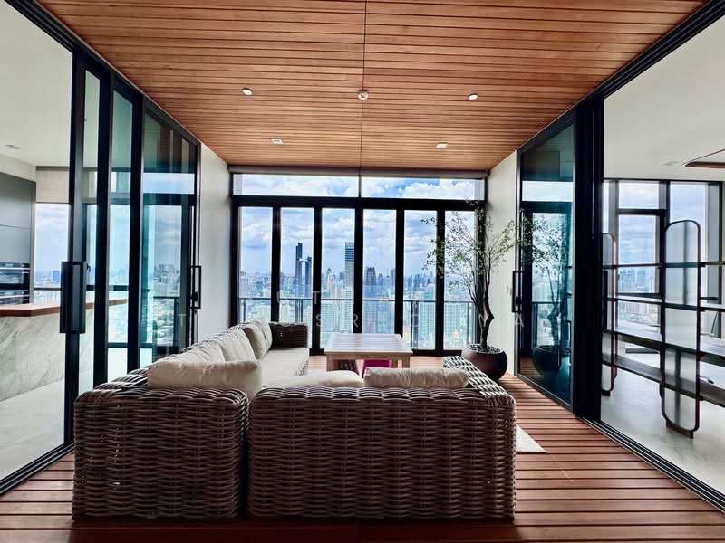 The Monument Thonglor, Bangkok, 998 Thonglor Road, Khlong Tan Nua, Watthana, Bangkok, 3 Bedrooms, 253 sqm, Condo For Rent, by Suthana Tungsriouya, 500247147 - DDproperty.com