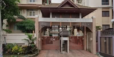 ขาย - Baan Klang Krung Resort (Ratchada 7) : บ้านกลางกรุงรีสอร์ท รัชดา ซอย7, กรุงเทพ