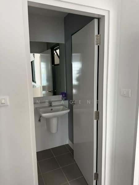 Pleno Sukhumvit-Bangna 2, Samut Prakan, Bangna-Trad Road, Bang Kaeo, Bang Plee, Samut Prakan, 2 Bedrooms, 106 sqm, Townhouse For Rent, by NR AGENT, 500247163 - DDproperty.com