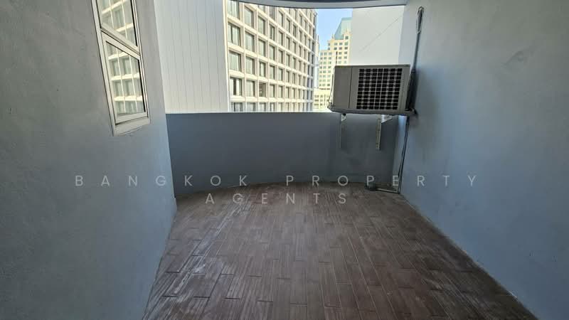 Raj Mansion, Bangkok, 31-33 Soi Sukhumvit 20, Khlong Toei, Khlong Toei, Bangkok, 4 Bedrooms, 360 sqm, Condo For Rent, by BANGKOK PROPERTY AGENTS, 500247175 - DDproperty.com