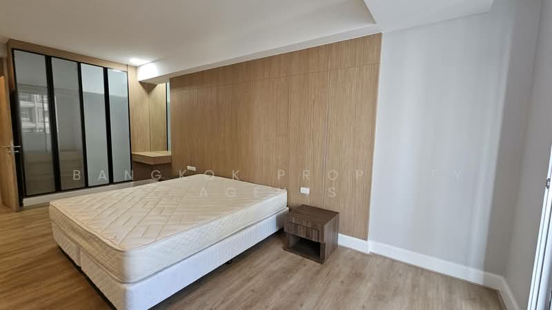 Raj Mansion, Bangkok, 31-33 Soi Sukhumvit 20, Khlong Toei, Khlong Toei, Bangkok, 4 Bedrooms, 360 sqm, Condo For Rent, by BANGKOK PROPERTY AGENTS, 500247175 - DDproperty.com