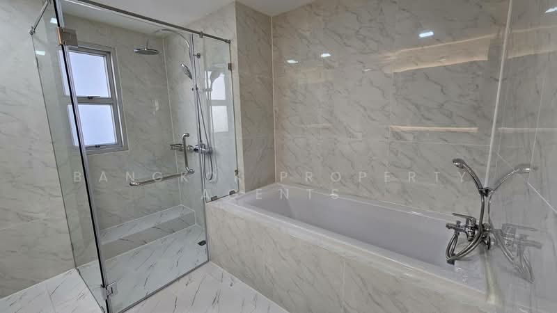 Raj Mansion, Bangkok, 31-33 Soi Sukhumvit 20, Khlong Toei, Khlong Toei, Bangkok, 4 Bedrooms, 360 sqm, Condo For Rent, by BANGKOK PROPERTY AGENTS, 500247175 - DDproperty.com