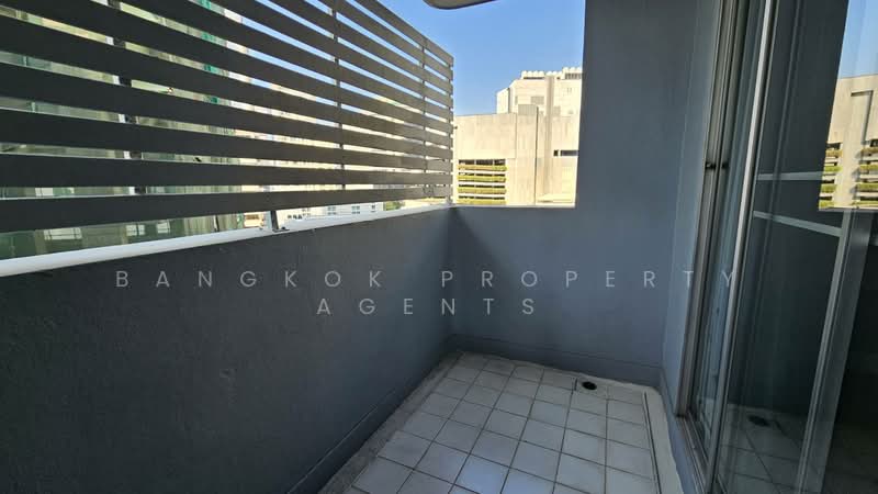 Raj Mansion, Bangkok, 31-33 Soi Sukhumvit 20, Khlong Toei, Khlong Toei, Bangkok, 4 Bedrooms, 360 sqm, Condo For Rent, by BANGKOK PROPERTY AGENTS, 500247175 - DDproperty.com