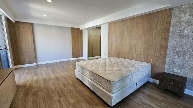 Raj Mansion, Bangkok, 31-33 Soi Sukhumvit 20, Khlong Toei, Khlong Toei, Bangkok, 4 Bedrooms, 360 sqm, Condo For Rent, by BANGKOK PROPERTY AGENTS, 500247175 - DDproperty.com