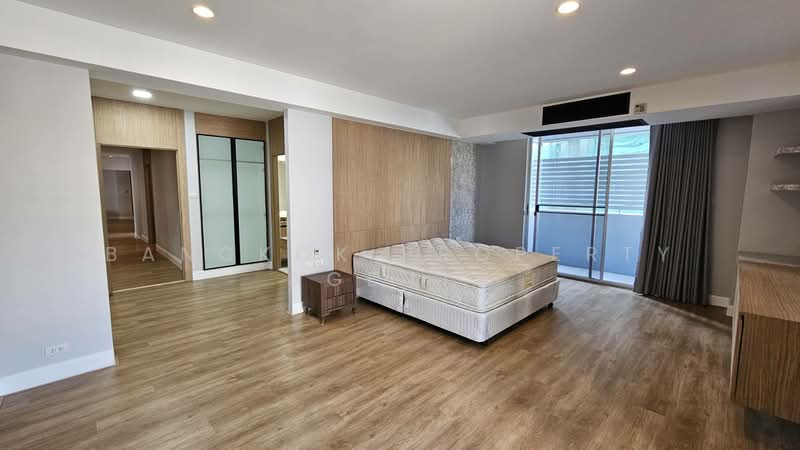 Raj Mansion, Bangkok, 31-33 Soi Sukhumvit 20, Khlong Toei, Khlong Toei, Bangkok, 4 Bedrooms, 360 sqm, Condo For Rent, by BANGKOK PROPERTY AGENTS, 500247175 - DDproperty.com